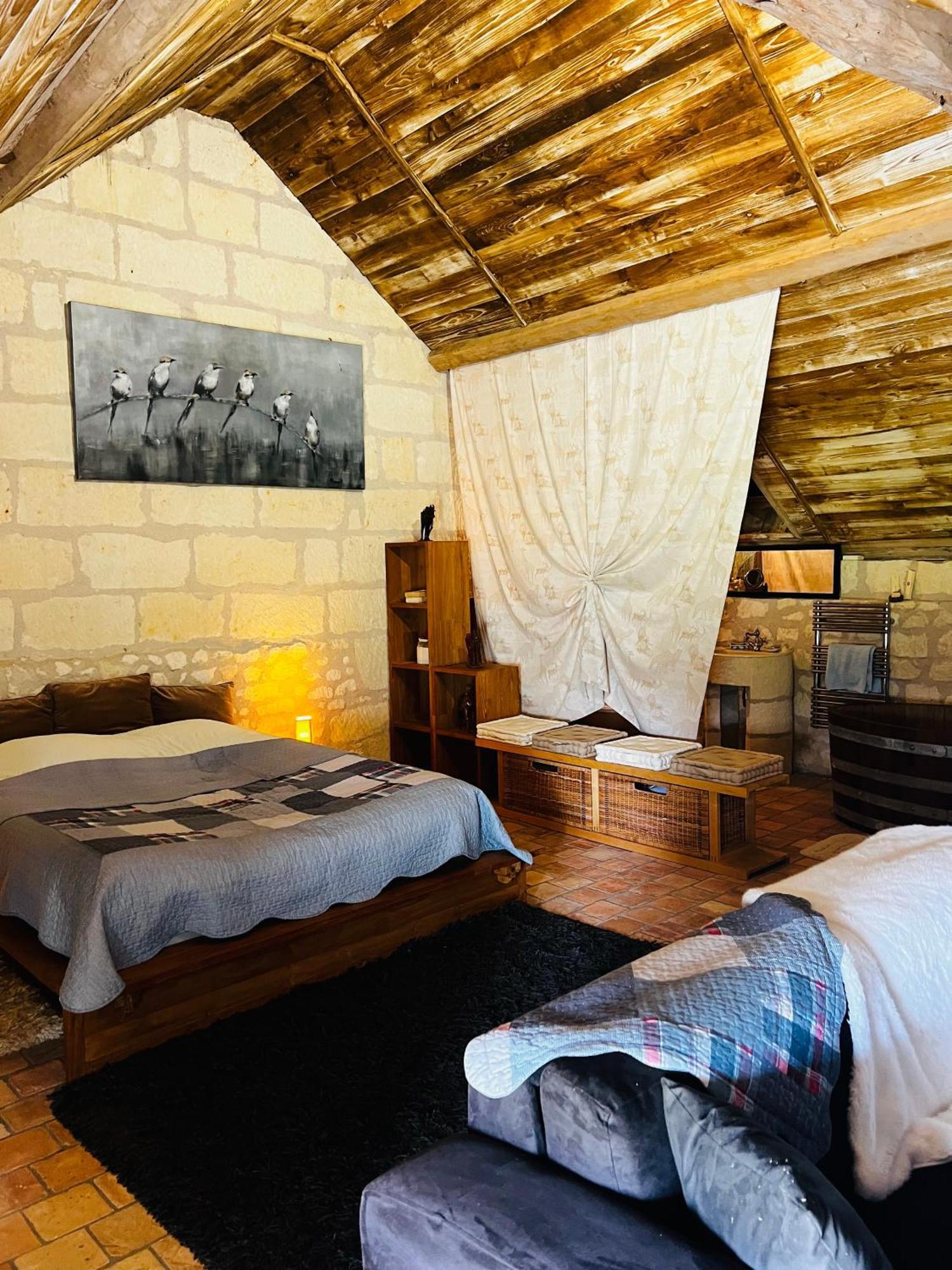 Chateau De La Thibaudiere - Chambre Du Tonneau Allonnes  Ngoại thất bức ảnh